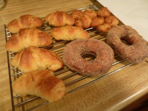 Buttery vegan cronuts and croissants