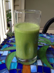 Kale ginger smoothie